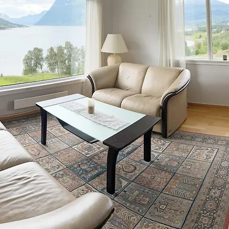 Apartmán 4 Person Holiday In Tennevoll