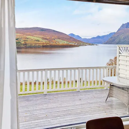 4 Person Holiday In Tennevoll