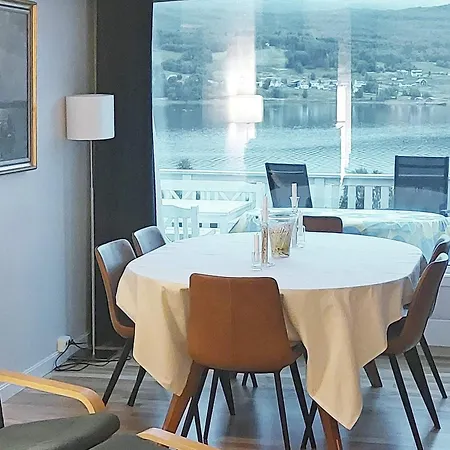 4 Person Holiday In Apartmán Tennevoll